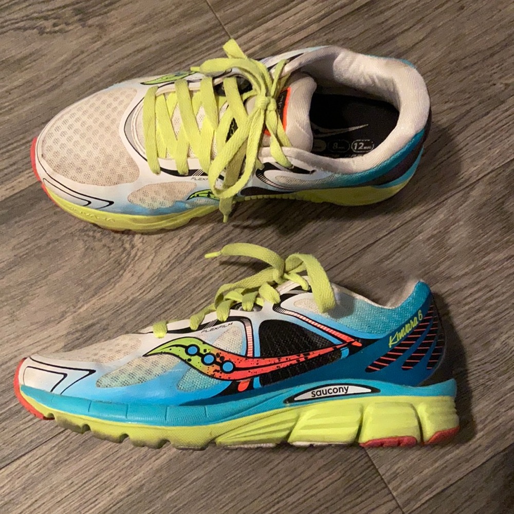 SAUCONY KINVARA 6